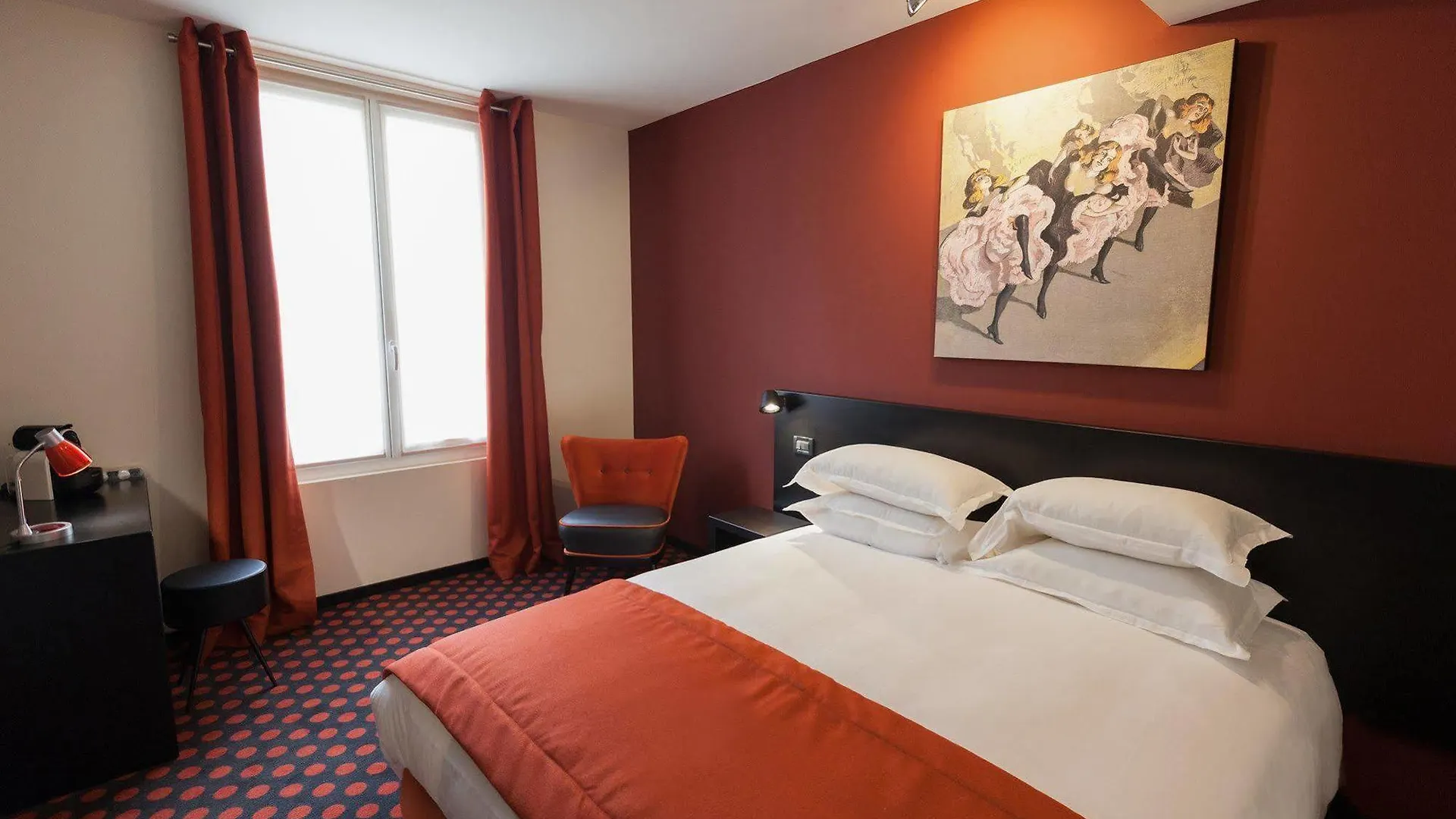 Helussi Hotel Paryż