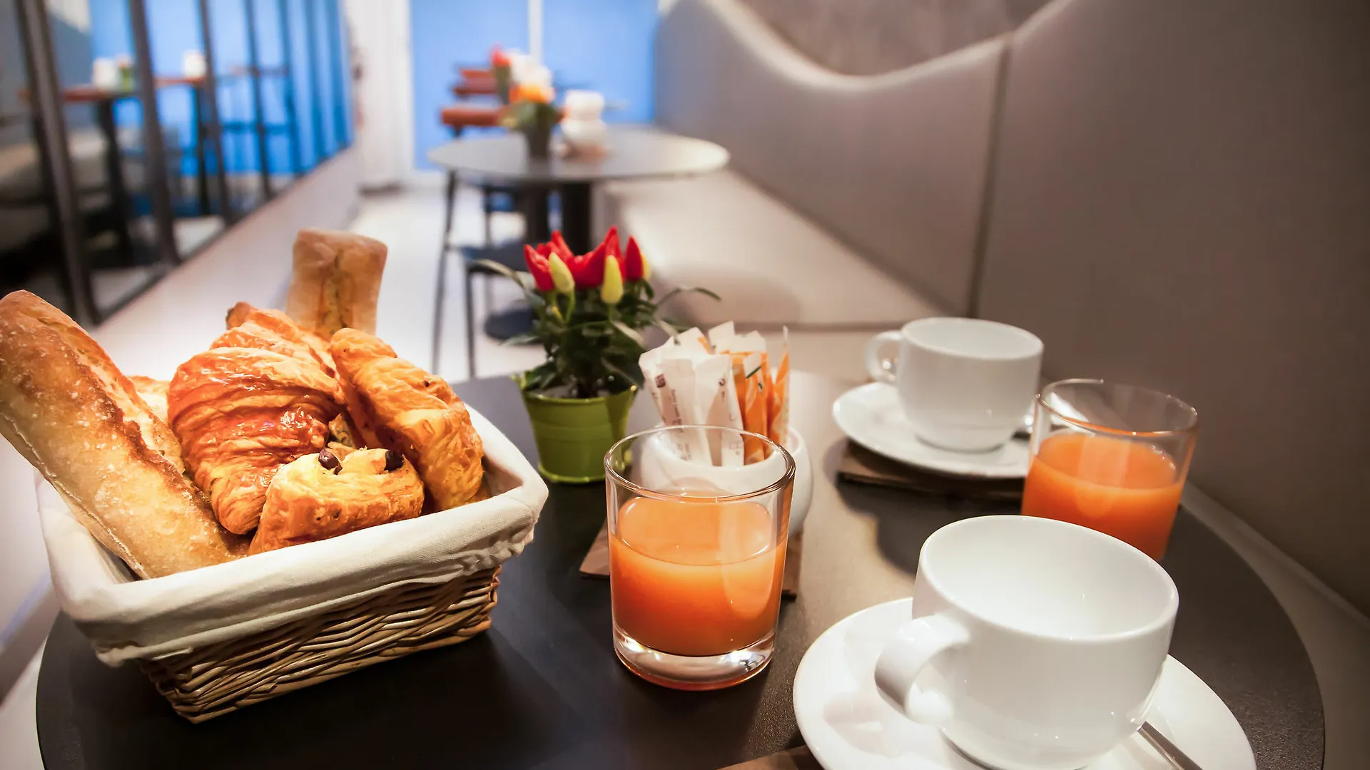 Helussi Hotel Paryż